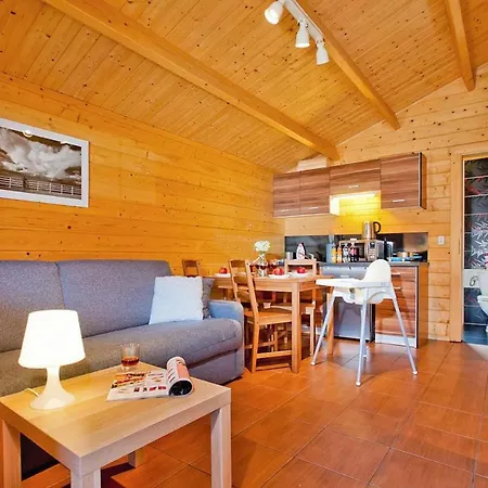 Homes Near The Beach, Siano Ty * Sianozety